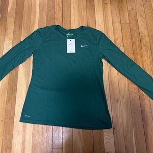 NWT Nike Women’s Long Sleeve Tee - Forest Green with White Swoosh